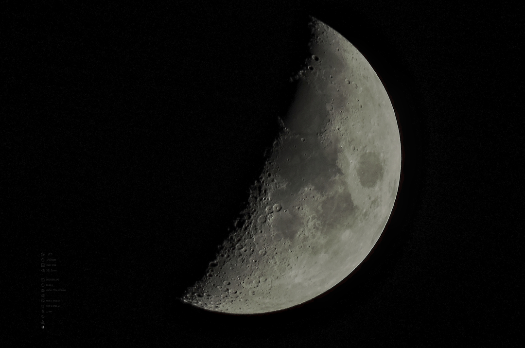 Crescent moon